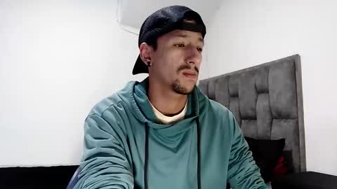 karim online show from February 24, 2025, 7:44 am