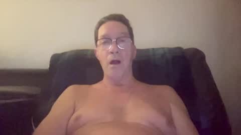 Snapshot of gwashere4u chatting on October 9, 2025, 12:19 am gwashere4u online show from October 9, 2025, 12:19 am