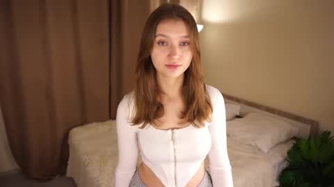 Molly online show from January 13, 2026, 4:29 am