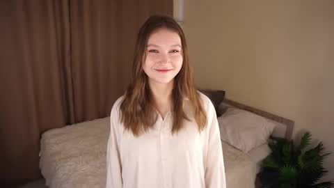 Molly online show from February 14, 2026, 5:04 am