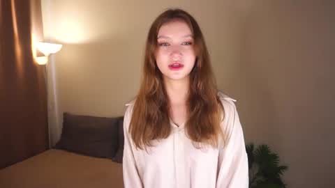 Snapshot of gwennielove chatting on June 22, 2026, 5:26 am Molly online show from June 22, 2026, 5:26 am