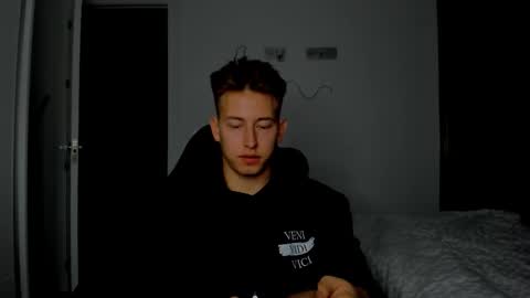 Oliver online show from February 16, 2026, 7:32 pm