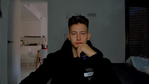 Oliver online show from February 26, 2026, 1:54 pm