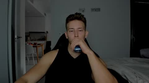 Snapshot of gym_alpha chatting on May 2, 2026, 3:39 pm Oliver online show from May 2, 2026, 3:39 pm