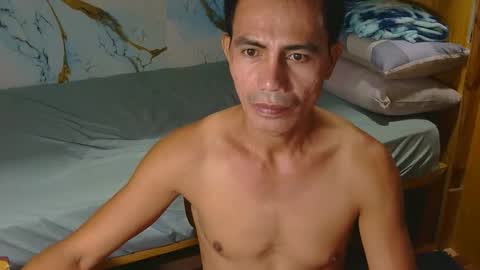 Snapshot of h0t2xh0ry chatting on May 12, 2026, 12:13 pm Rue online show from May 12, 2026, 12:13 pm