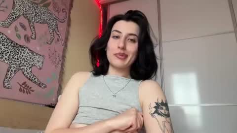 Helga online show from July 3, 2026, 4:46 pm