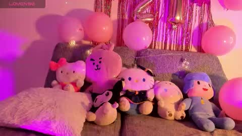 Hello Kitty online show from March 27, 2026, 12:16 pm