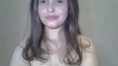 Snapshot of hacal29 chatting on January 23, 2025, 7:54 am Diana online show from January 23, 2025, 7:54 am