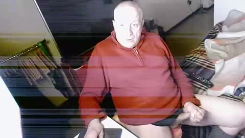 Snapshot of hacknoob62 chatting on February 7, 2025, 5:51 pm hacknoob62 online show from February 7, 2025, 5:51 pm