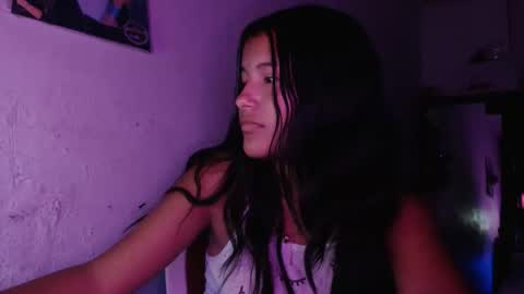 hadesmit1 online show from April 16, 2026, 1:34 pm