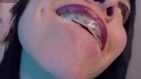 Haely online show from April 17, 2026, 9:29 pm