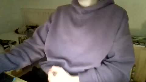 Snapshot of hahaimnotokay chatting on February 11, 2025, 9:03 pm hahaimnotokay online show from February 11, 2025, 9:03 pm