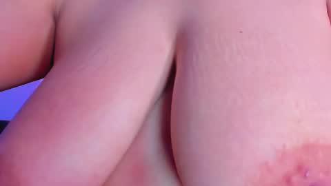 Snapshot of haiiry_girl18 chatting on February 28, 2025, 1:14 pm Stacy online show from February 28, 2025, 1:14 pm