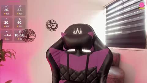 Hailee online show from January 7, 2026, 3:36 pm