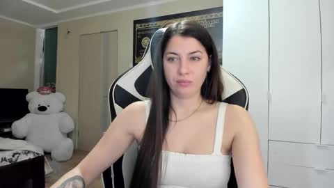 Sk     pe     Anya388109 online show from October 12, 2025, 7:24 pm