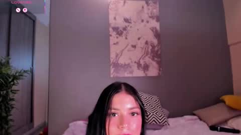 laura online show from November 21, 2025, 12:10 am