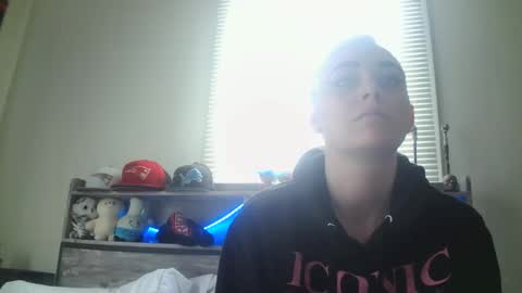 Hailey and d online show from February 28, 2025, 8:18 pm