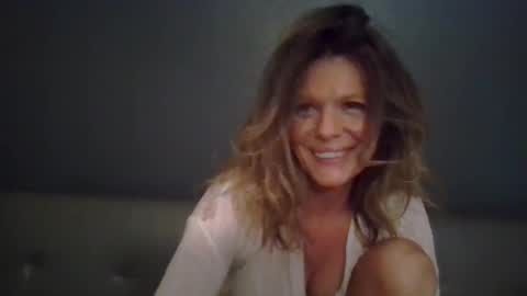 Hailey online show from October 7, 2025, 8:39 pm