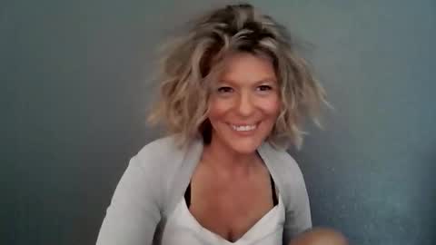 Hailey online show from February 20, 2026, 6:08 pm