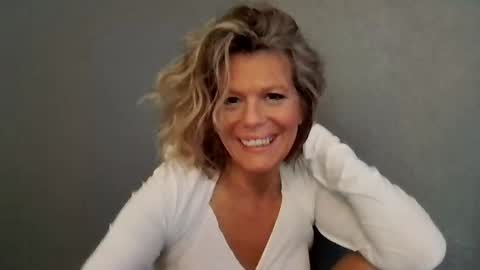 Hailey online show from February 22, 2026, 5:44 pm