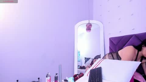 Snapshot of haileystonei chatting on February 9, 2025, 11:47 am haileystonei online show from February 9, 2025, 11:47 am