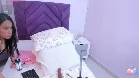 Snapshot of haileystonei chatting on March 1, 2025, 11:50 am haileystonei online show from March 1, 2025, 11:50 am