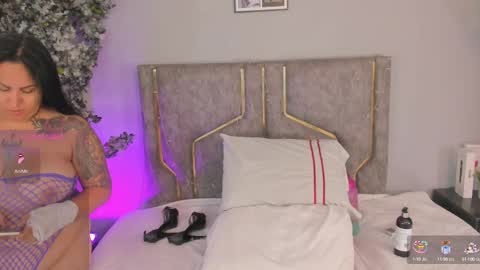 Snapshot of haileystonei chatting on September 19, 2025, 11:44 am haileystonei online show from September 19, 2025, 11:44 am