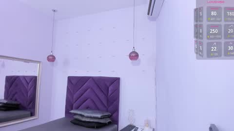 Snapshot of haileystonei chatting on October 23, 2025, 11:31 am haileystonei online show from October 23, 2025, 11:31 am