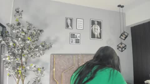 Snapshot of haileystonei chatting on December 1, 2025, 11:37 am haileystonei online show from December 1, 2025, 11:37 am