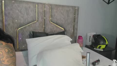 Snapshot of haileystonei chatting on December 2, 2025, 11:59 am haileystonei online show from December 2, 2025, 11:59 am