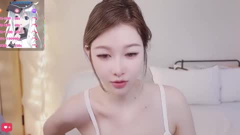 Hailili online show from October 19, 2025, 11:49 pm