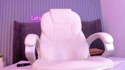 Haily online show from February 15, 2025, 11:58 pm