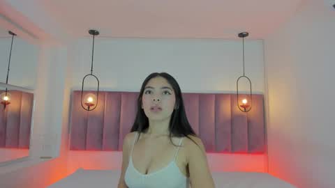 Haily online show from November 9, 2025, 7:45 pm