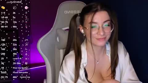 HailyHeavenly online show from February 28, 2025, 4:31 pm