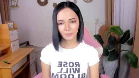 Haily online show from April 17, 2026, 10:07 am