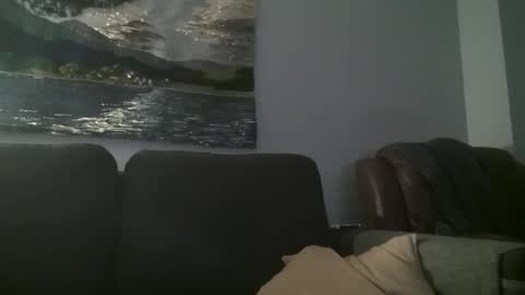 Snapshot of hairiestbear chatting on February 2, 2025, 10:02 am Hairiest Bear online show from February 2, 2025, 10:02 am