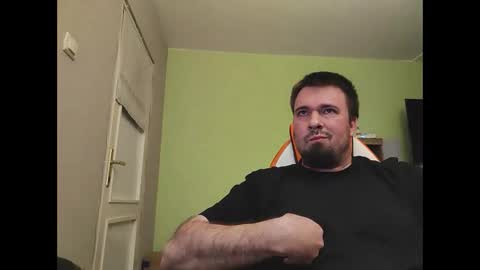 Snapshot of hairy_guy007 chatting on January 11, 2025, 9:46 pm hairy_guy007 online show from January 11, 2025, 9:46 pm