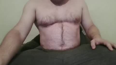 hairychest222141 online show from November 16, 2025, 8:36 pm