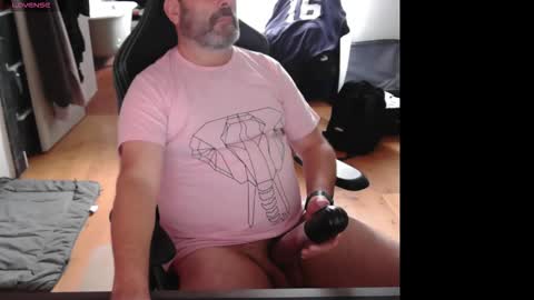 hairyfred73 online show from October 3, 2025, 12:13 pm