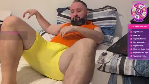 Snapshot of hairyman86 chatting on March 3, 2026, 4:18 am hairyman86 online show from March 3, 2026, 4:18 am