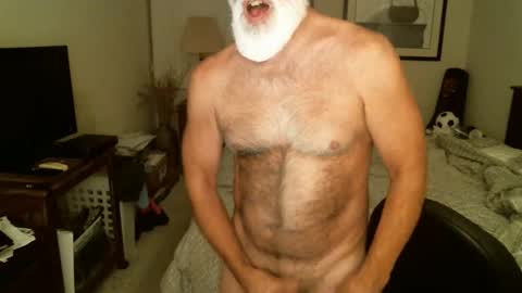 Snapshot of hairypecsguy chatting on May 7, 2026, 8:20 am Hairy pecs online show from May 7, 2026, 8:20 am