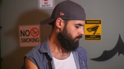 HairyRobXxX online show from November 27, 2025, 10:45 pm