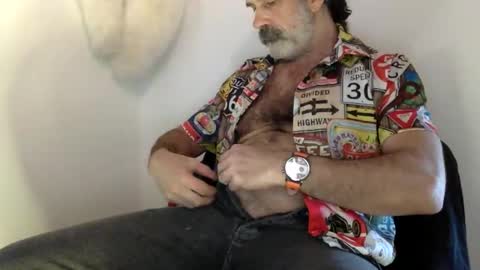 Snapshot of hairytonkas chatting on March 2, 2025, 10:05 pm HairyTonkas online show from March 2, 2025, 10:05 pm