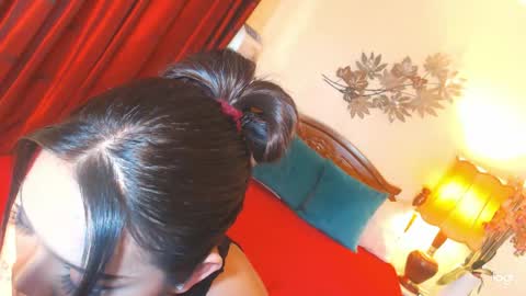 YOUR SIDECHIC HAILEY online show from April 12, 2026, 8:30 am