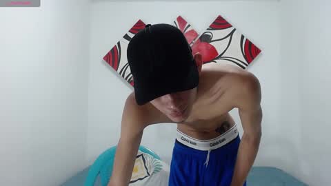 halan_demon online show from December 20, 2024, 1:11 pm