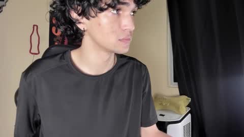 Snapshot of halan_jr chatting on December 16, 2025, 7:35 am halan online show from December 16, 2025, 7:35 am