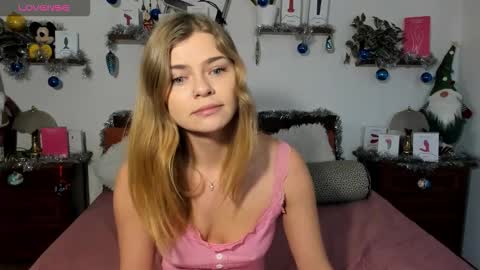 Snapshot of haleyreedme chatting on December 18, 2025, 8:42 am Haley online show from December 18, 2025, 8:42 am