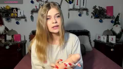 Snapshot of haleyreedme chatting on December 23, 2025, 8:23 am Haley online show from December 23, 2025, 8:23 am