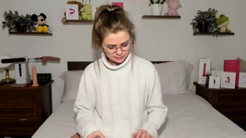 Snapshot of haleyreedme chatting on February 28, 2026, 6:58 am Haley online show from February 28, 2026, 6:58 am