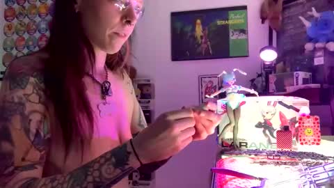 halfabrainbaby online show from October 21, 2025, 4:13 am